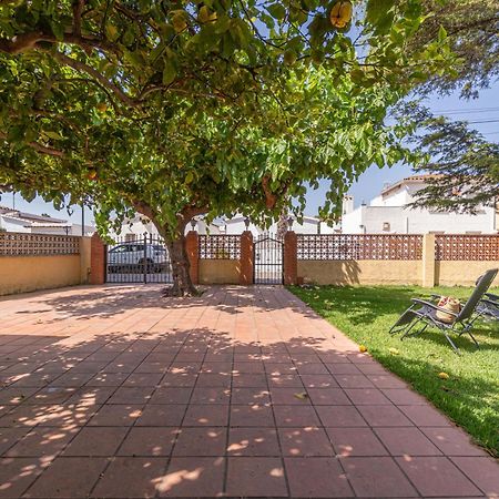 Apart-Rent Casa Con Jardin Pani 0081 Empuriabrava Luaran gambar