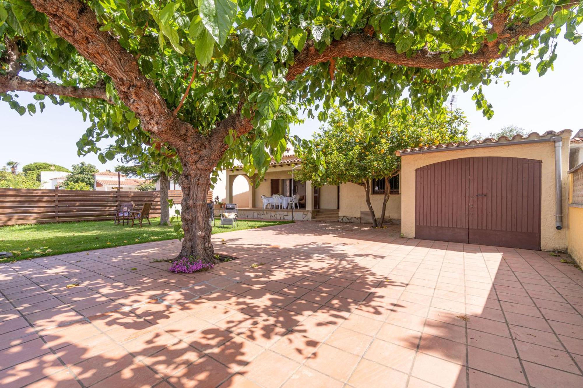 Apart-Rent Casa Con Jardin Pani 0081 Empuriabrava Luaran gambar