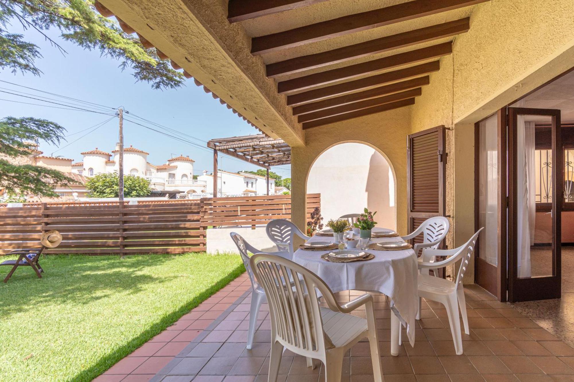 Apart-Rent Casa Con Jardin Pani 0081 Empuriabrava Luaran gambar